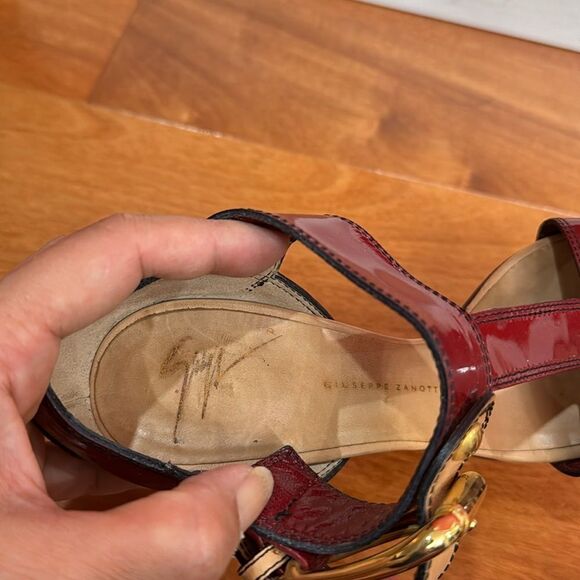 Giuseppe Zanotti Buckle Burgundy Red Patent Leather Mule size 6.5 - Picture 8 of 10